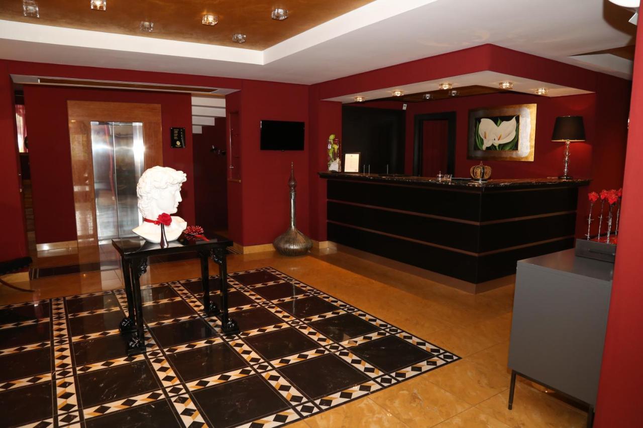 Marcantonio Hotel Джульяно-ин-Кампанья Экстерьер фото