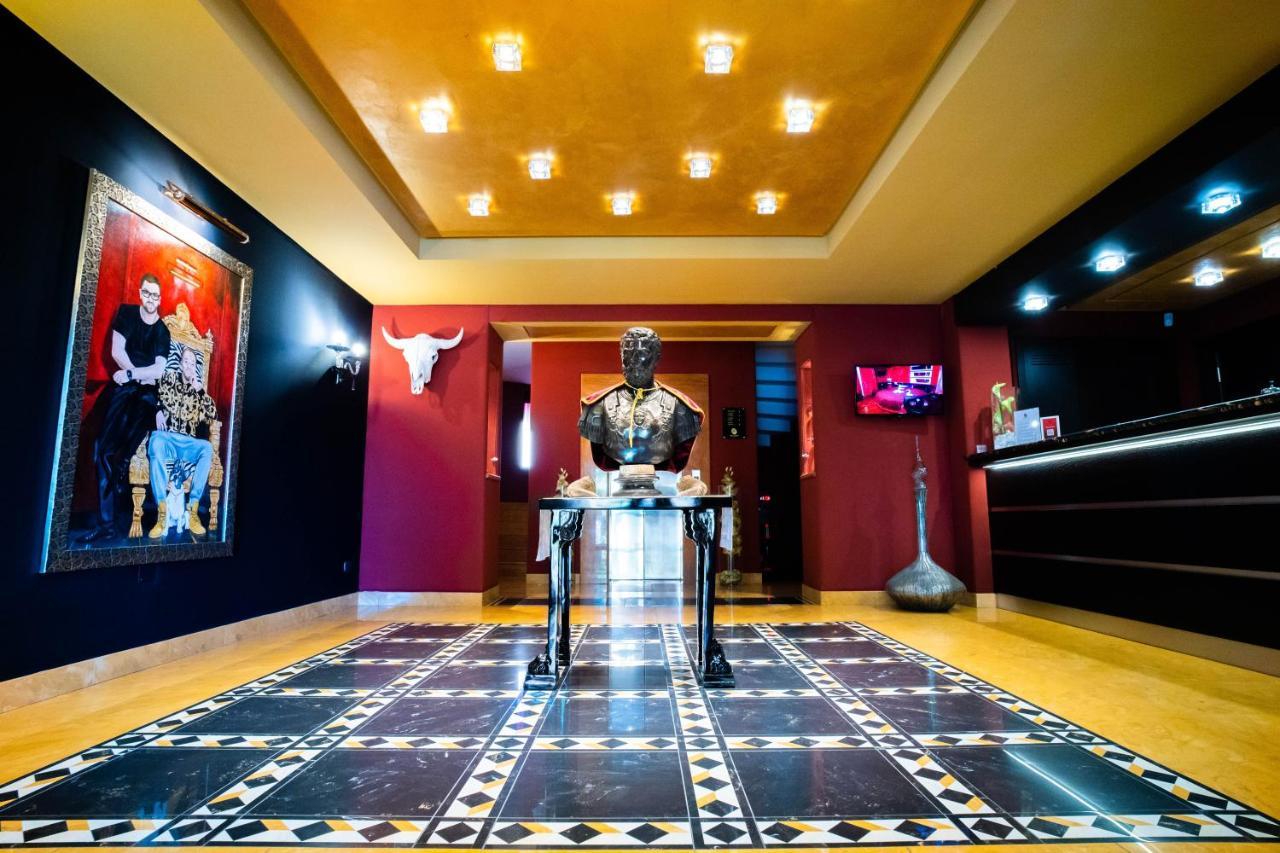 Marcantonio Hotel Джульяно-ин-Кампанья Экстерьер фото